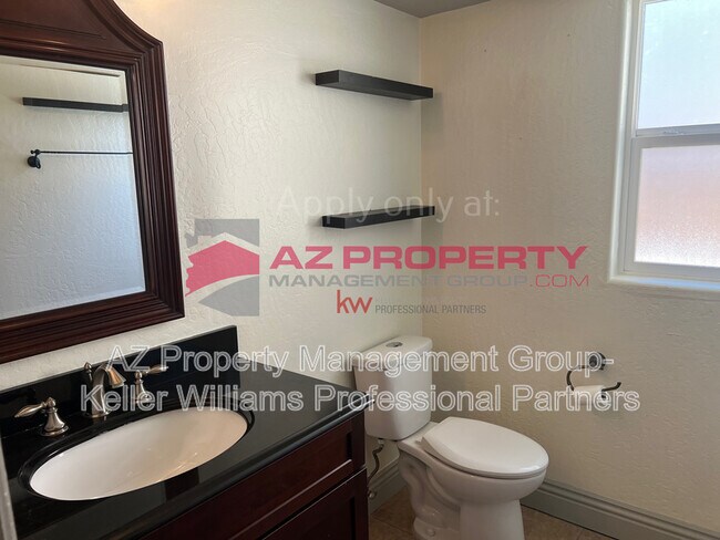 Building Photo - 4553 E Desert Cactus St