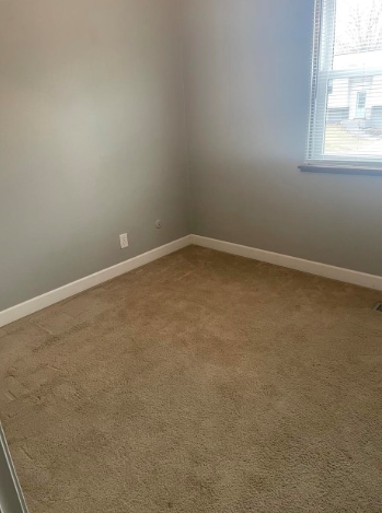 Building Photo - 2718 W 59th St