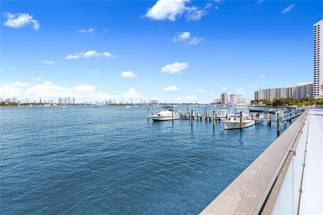 Building Photo - 1200 West Ave