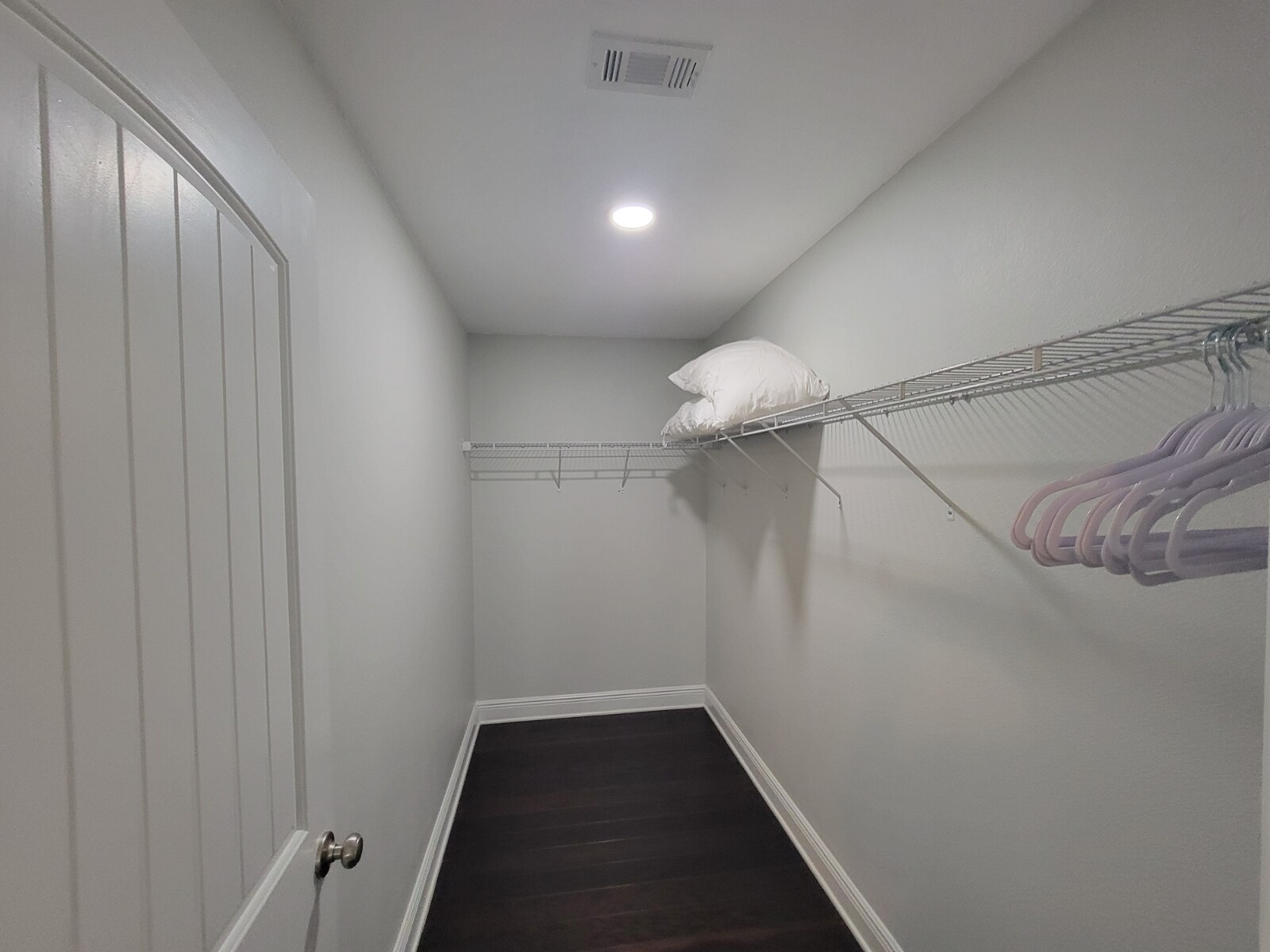 Building Photo - 129 Grayling Way