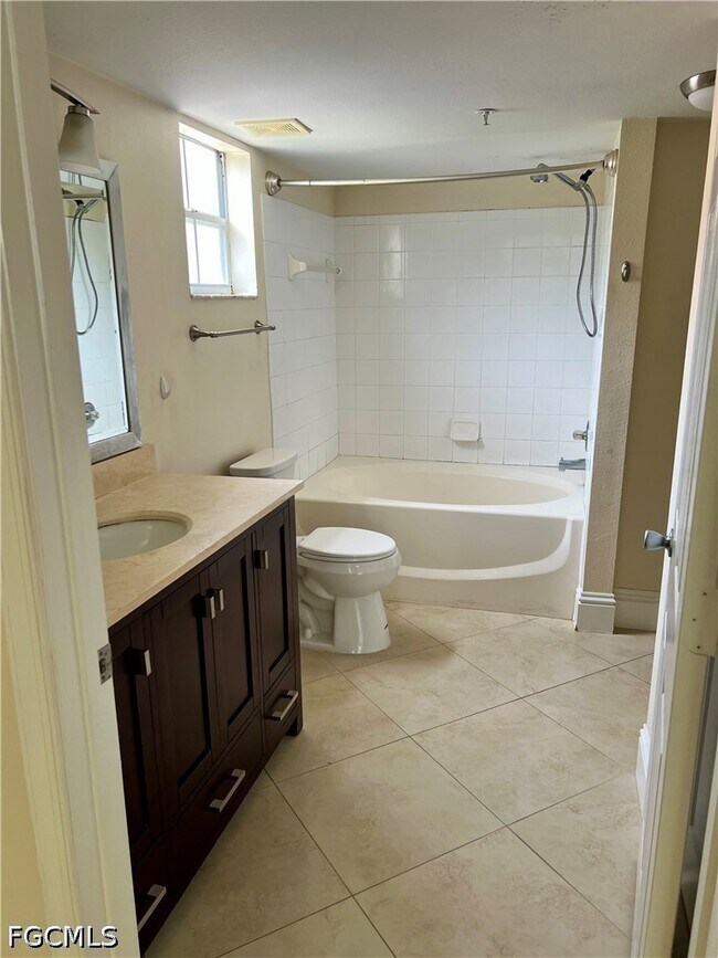 Building Photo - 8687 River Homes Lane