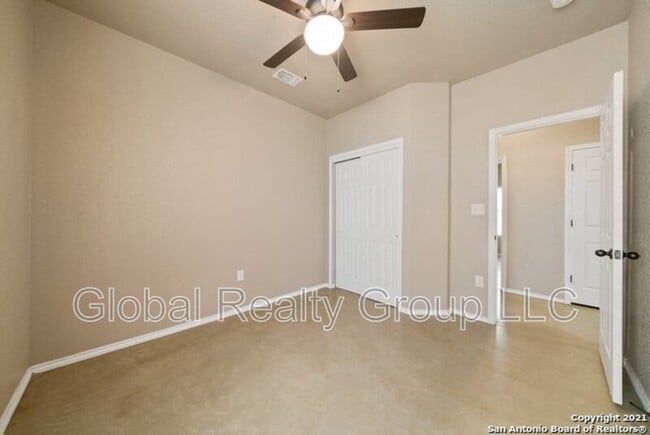 Building Photo - 1534 Lahn Rd