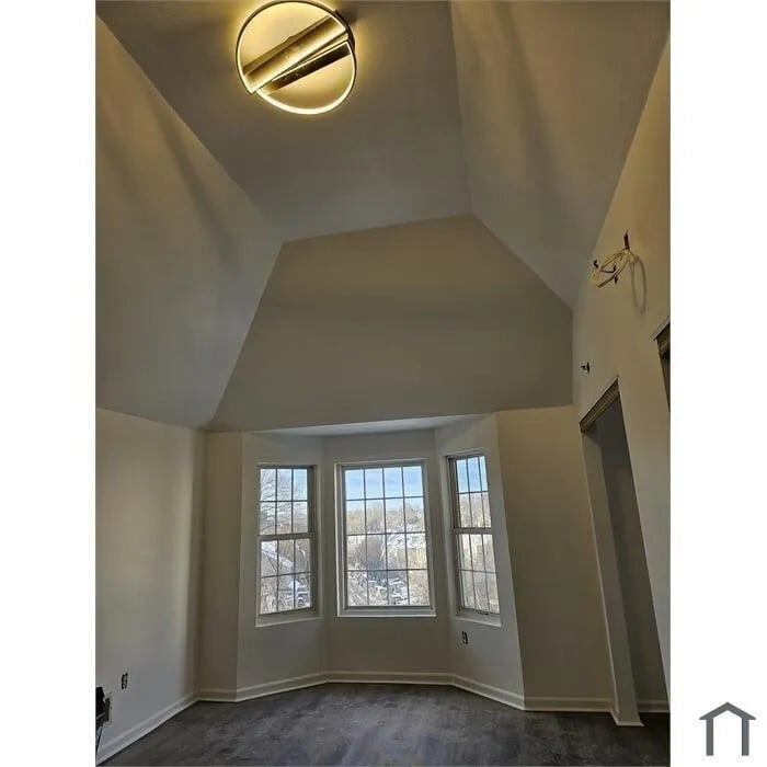 Building Photo - 18A Layton Ave