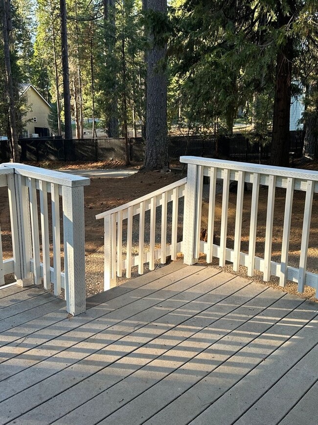 Building Photo - HOLIDAY SPECIAL ~ Home for Rent!