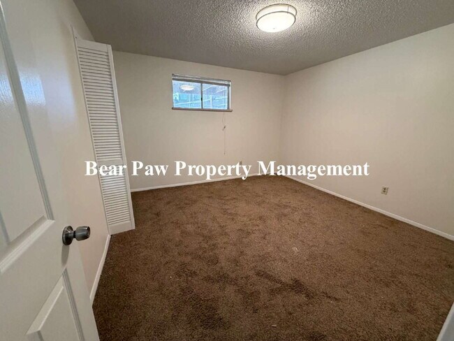 Building Photo - Spacious Ranch Style Home in Conifer!