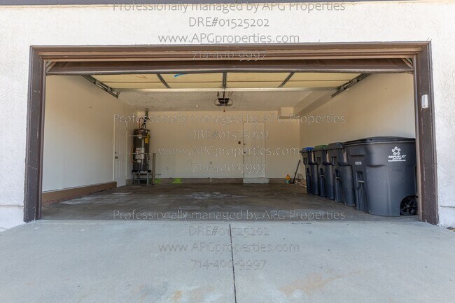 Building Photo - 519 N Daisy Ave