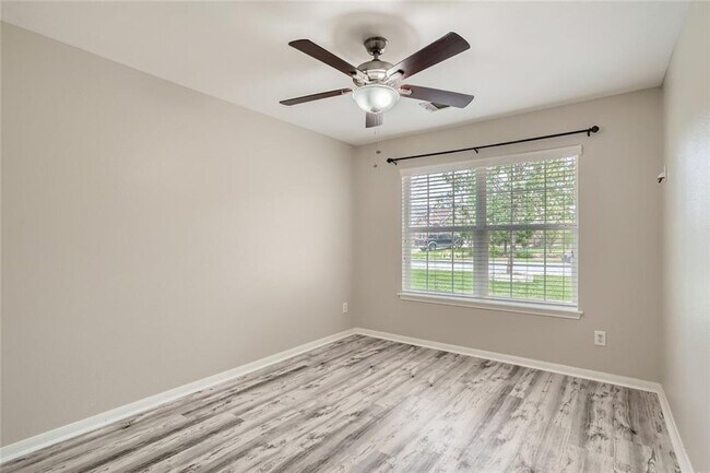 Building Photo - 2920 Cajuiles Dr