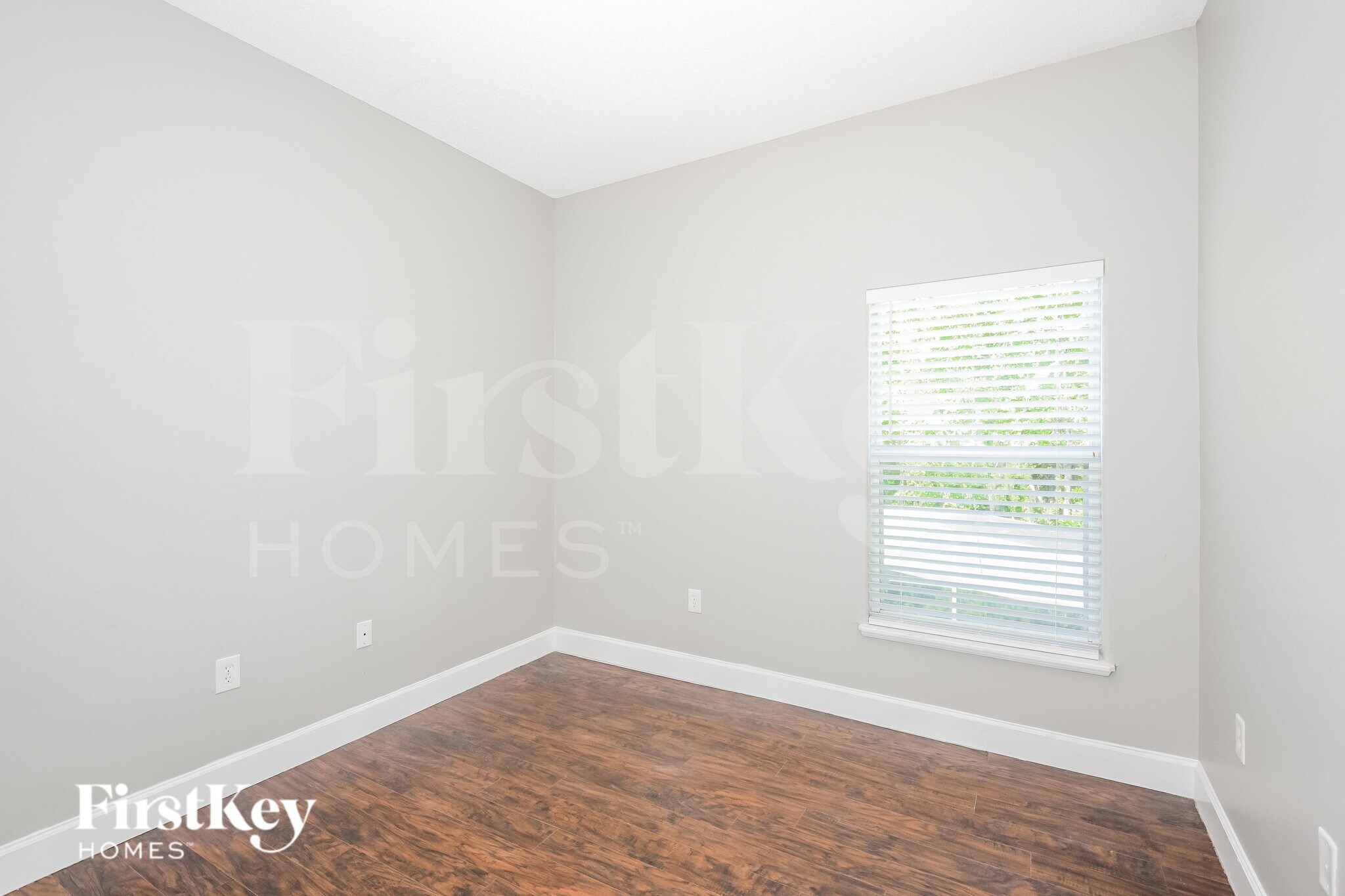 Building Photo - 10663 Fairhaven Way