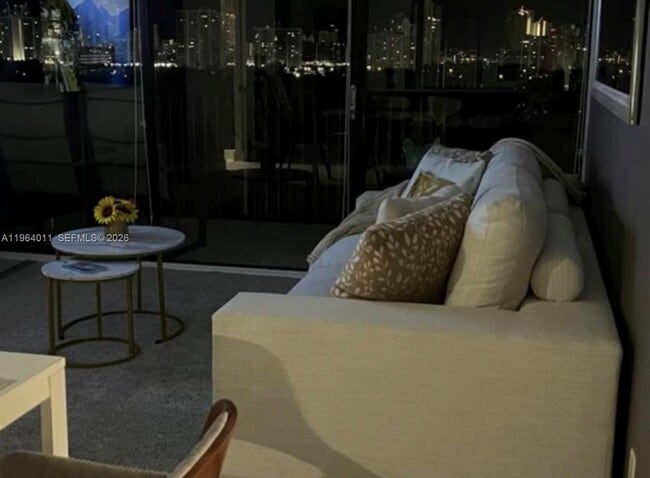 Building Photo - 20379 W Country Club Dr