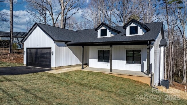 Building Photo - 115 Brentwood Dr