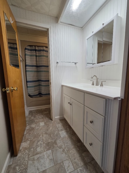 Building Photo - 311 N Market St