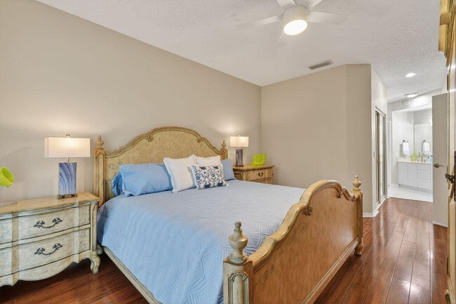 Building Photo - 2074 Mainsail Cir