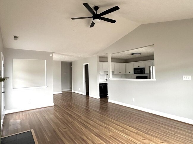 Building Photo - 5656 Seafield Ln