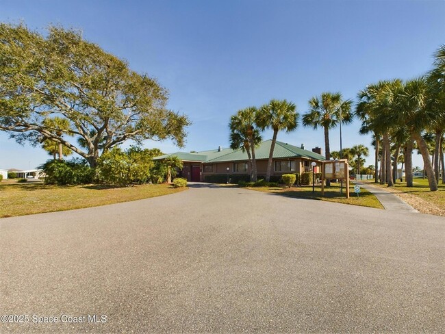 Building Photo - 7660 Kyak Ct