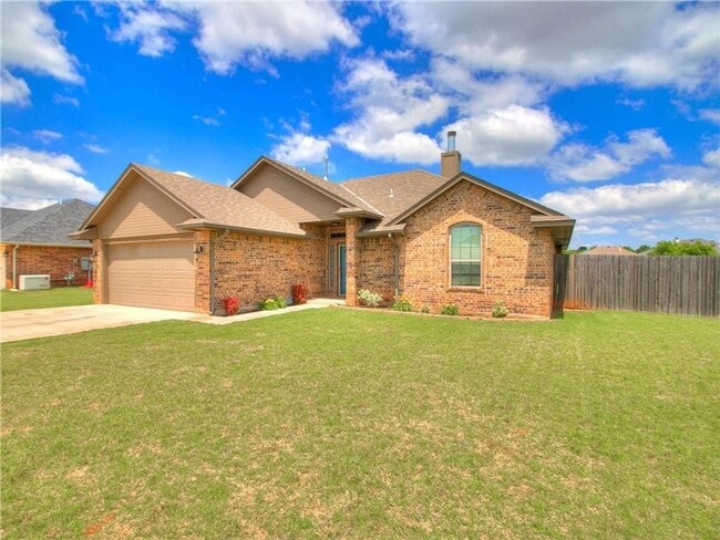 Building Photo - Welcome to this amazing home situated on a...