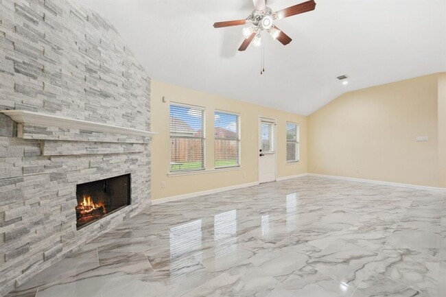 Building Photo - 5414 Fairtide Dr