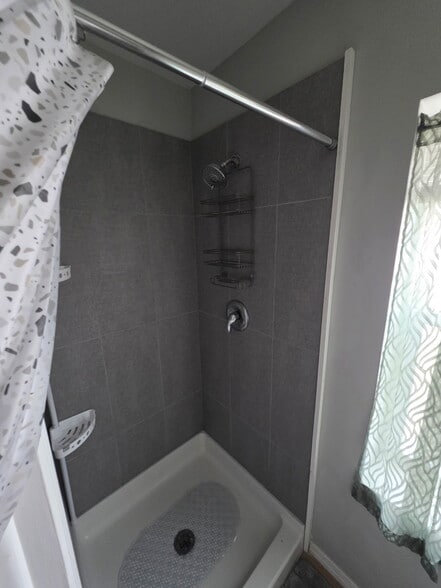 Brand new stand up shower - 510 North St