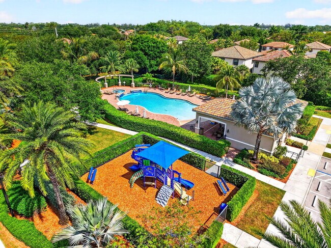 Building Photo - 9062 Gulf Cove Dr