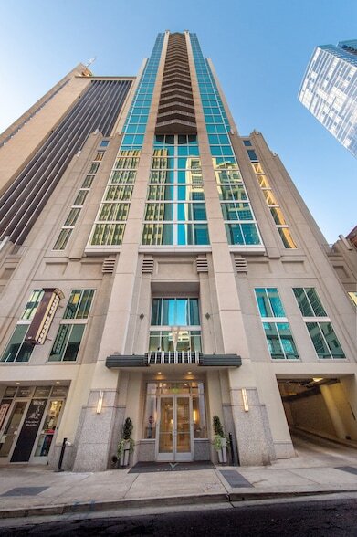 Building Photo - 415 Church St