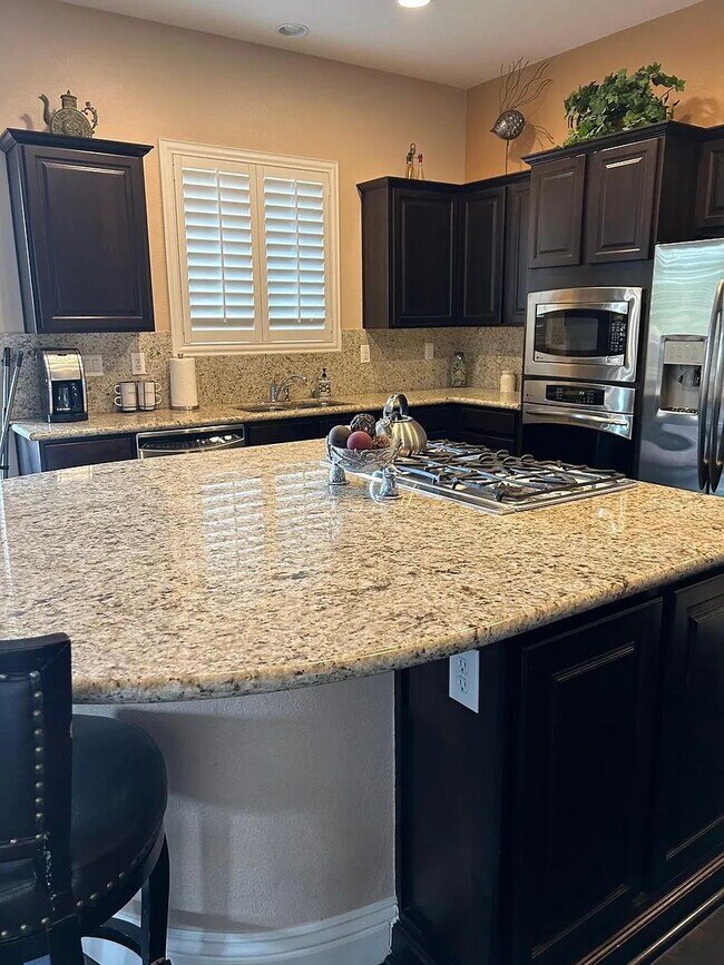 Building Photo - NO MIN CREDIT SCORE REQUIRED, BK OKAY, PAS...