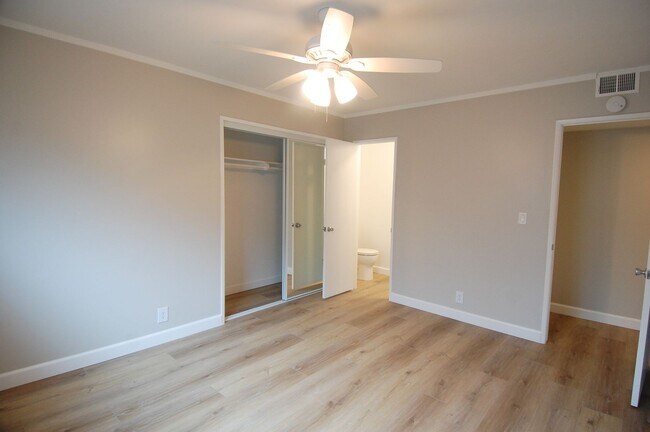 Building Photo - 34031 Street of the Amber Lantern