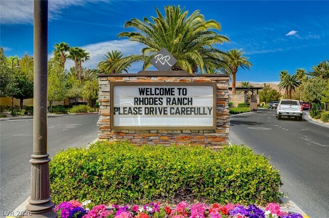 Building Photo - 121 Standing Stone St