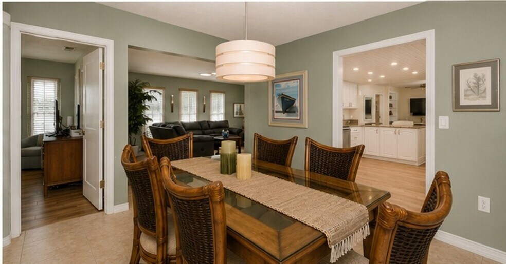 Building Photo - 2876 Captiva Dr
