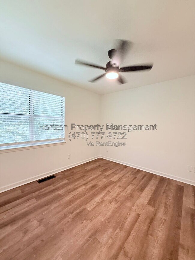 Building Photo - 4030 Hidden Hollow Terrace