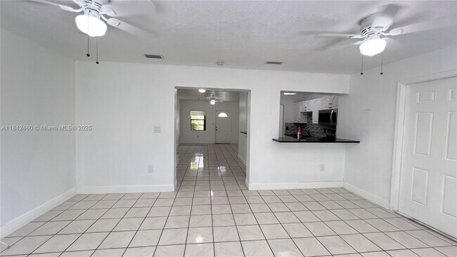 Building Photo - 7380 SW 36th St