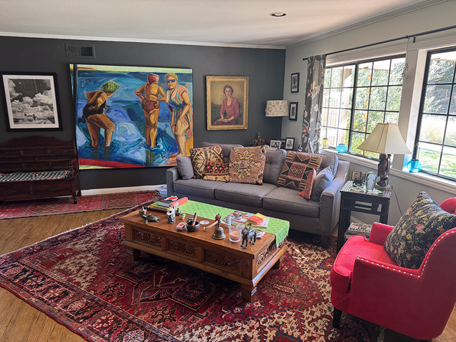 Building Photo - Fully Furnished Artistic Ojai Home