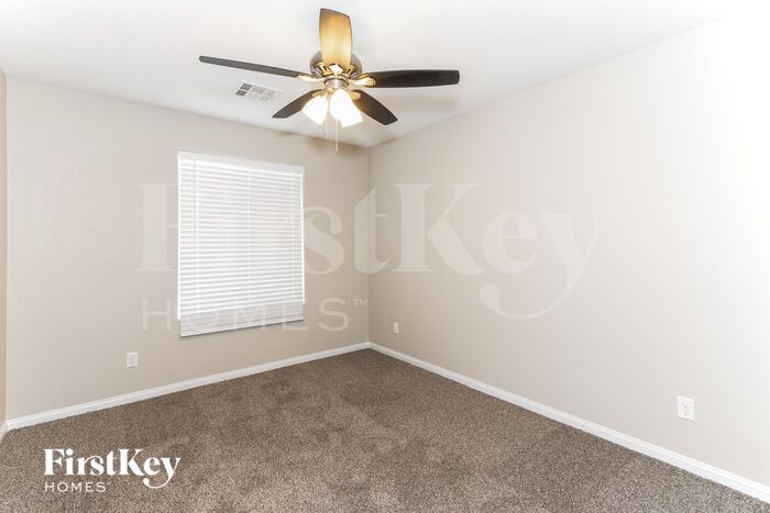 Building Photo - 6455 Haypress Ct