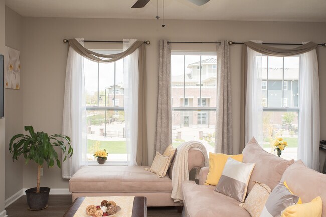 Building Photo - 2949 Kirkbride Way