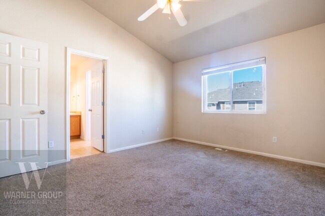 Building Photo - 8171 Snow Bowl Heights