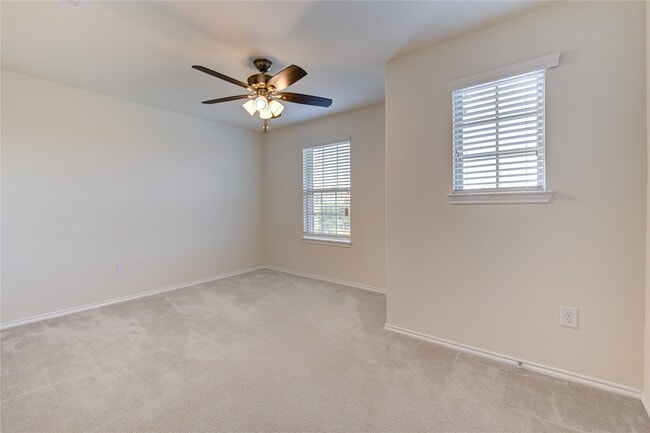 Building Photo - 5027 Brewcastle Ln