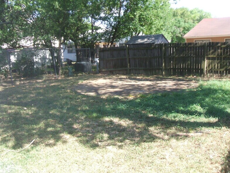 Building Photo - 4862 Cobb Valley