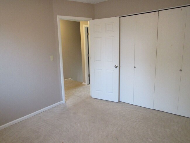 Building Photo - Condo In Arvada close to light rail