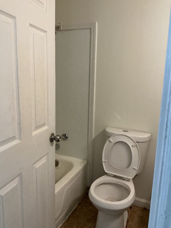 Building Photo - 3656 Surrey Ln