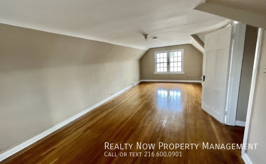 Building Photo - 3638 Lindholm Rd