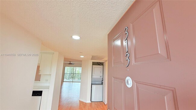 Building Photo - 12651 SW 16th Ct