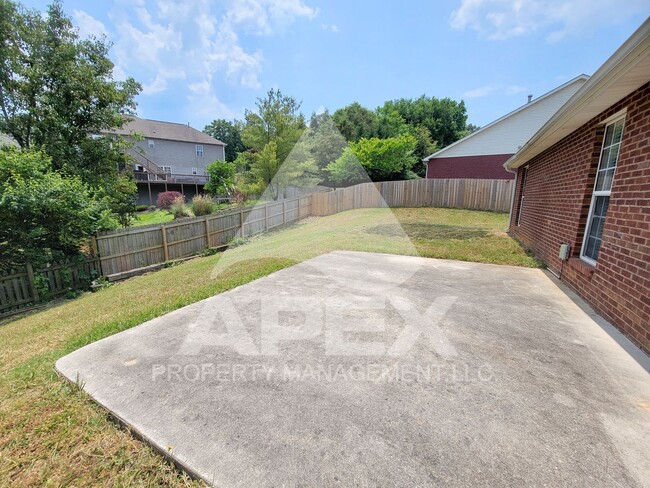 Building Photo - Stunning 3 Bd – 2 Ba Single Family Brick R...