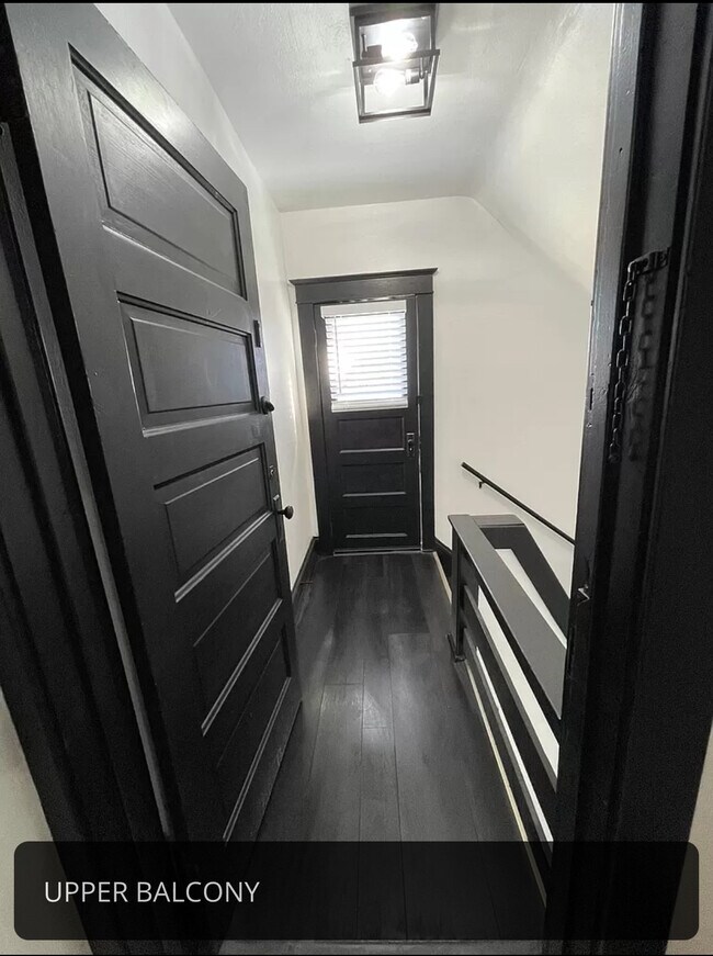 Building Photo - 2822 N Fratney St