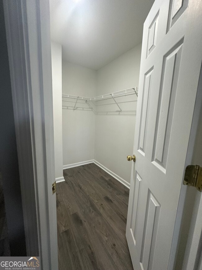 Building Photo - 7302 Wagon Wheel Ct