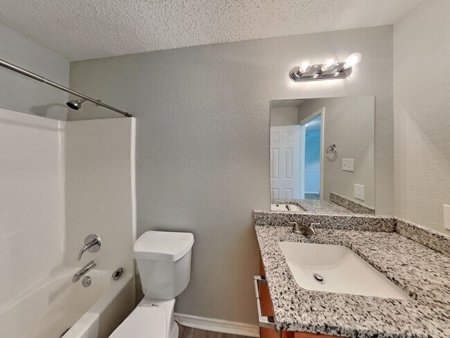 Building Photo - Beautiful 4BR Home in Denton with Fireplace, Fenced Yard & Garage