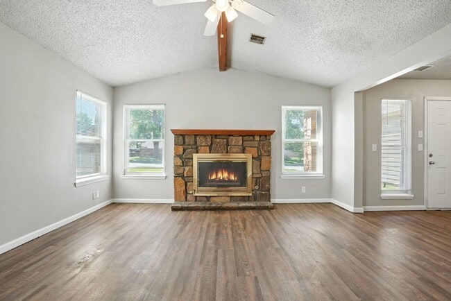 Building Photo - 2929 S 138th E Pl