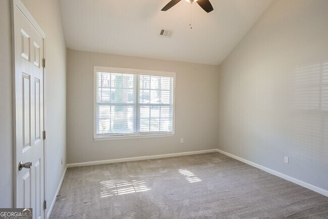 Building Photo - 5355 Forest Downs Cir