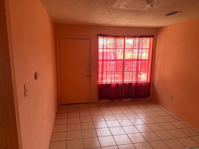 Building Photo - 6879 Cezanne Ave