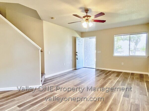 Building Photo - 1180 E Monte Vista Ave