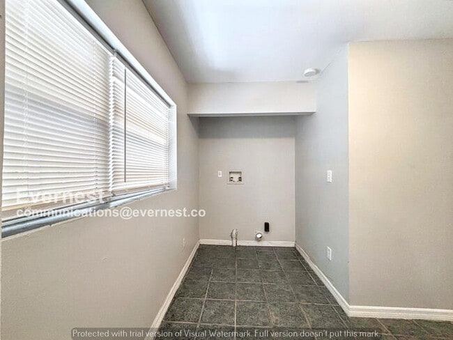 Building Photo - 2005 Adams Ave