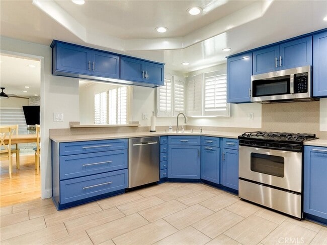 Building Photo - 16276 Pacific Cir