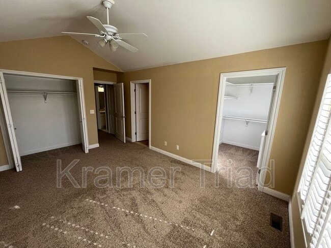 Building Photo - 41472 Glade Rd